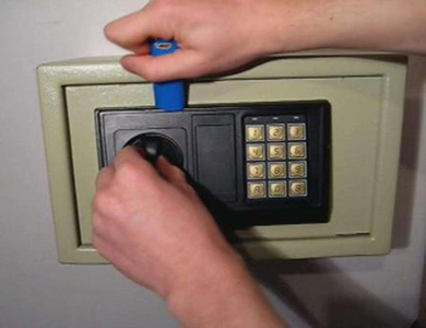 青阳24小时上门开锁公司